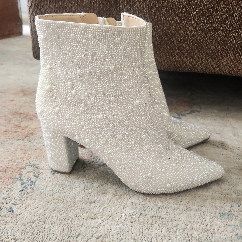 Betsey Johnson White Pearl Embellished Ankle Boots